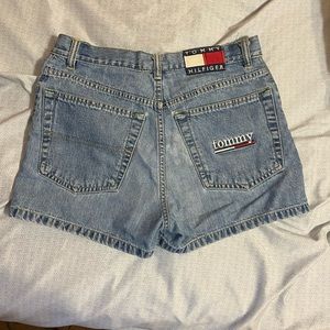 Vintage Tommy Hilfiger shorts